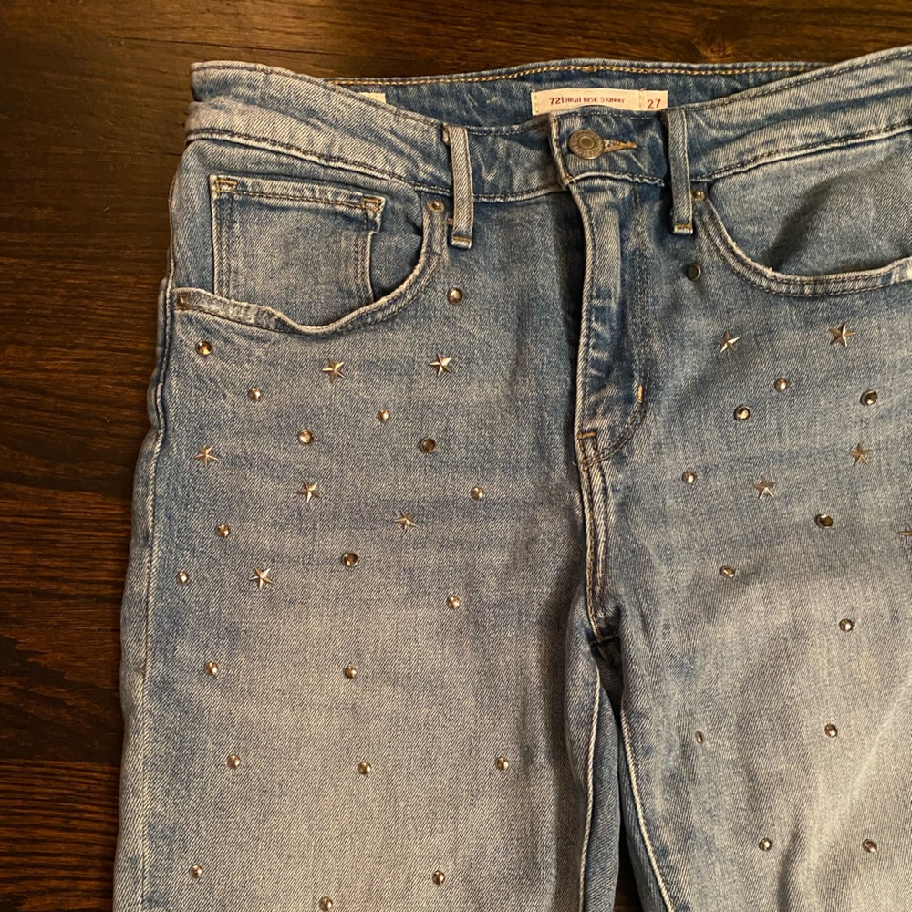 Levi’s 721 high rise skinny jeans